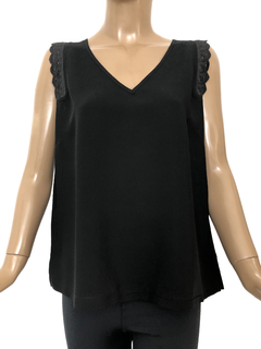 424 - Musculosa Uma cuello V