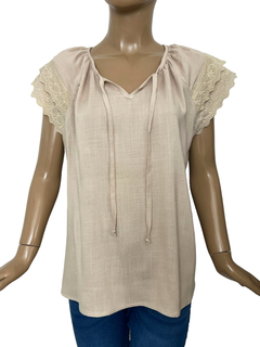 701 - Blusa Brenda Lino Puntillas - comprar online