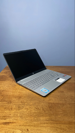 HP 15-EF1300 RYZEN 3 3250U + 8GB RAM + 128GB SSD WIN 10 SILVER - comprar online