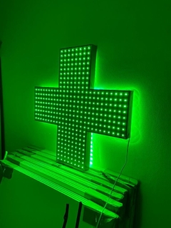 Cartel led cruz de farmacia 80x80cm en internet