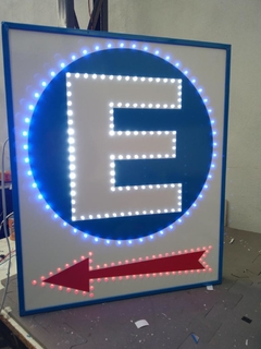 Cartel estacionamiento led 60x50cm - comprar online