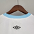 Camisa-Grêmio-II-22/23-Torcedor-Umbro-Masculina-Branca-detalhes-azul-Luis-Suárez-lançamento-nova-Gola V. 