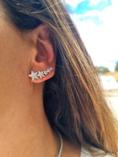 Brinco ear cuff estrelas em prata rodinada e zircônias - comprar online
