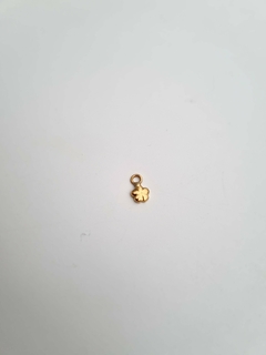 Pingente mini flor em Ouro 18K na internet