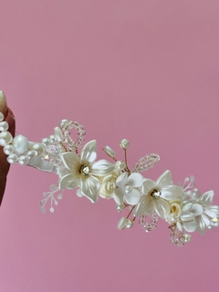 Headband Luxo Perólas e Flores - loja online