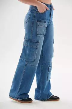 CARGO MULTIPOCKET JEANS LOCALIZADO - comprar online