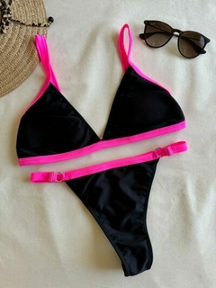 Conjunto Bikini con Vivos Tasa Desmontable y Cola Less Regulable