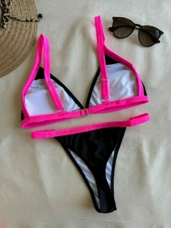 Conjunto Bikini con Vivos Tasa Desmontable y Cola Less Regulable - comprar online