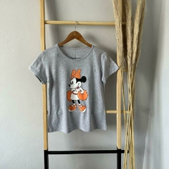 REMERA MINNIE GRIS