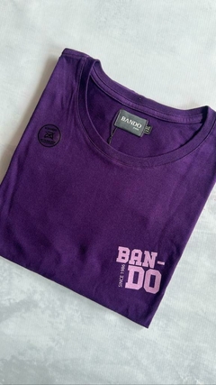 REMERA BANDO OVERSIZE