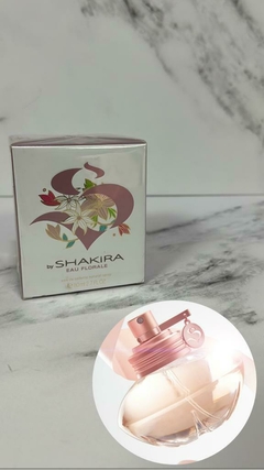 PERFUME S by SHAKIRA