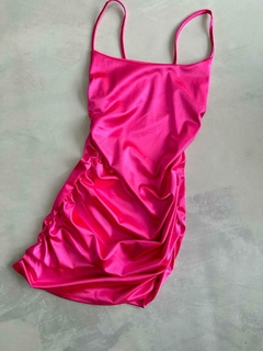 VESTIDO SATEN FUCSIA