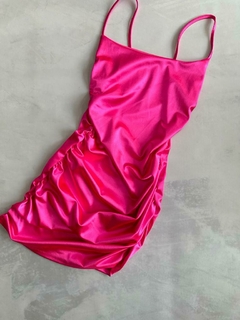 VESTIDO SATEN FUCSIA - comprar online