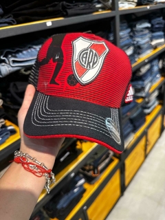 GORRA RIBER