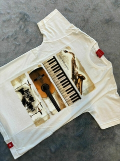 REMERA EIKEEL MUSIC FESTIVAL en internet