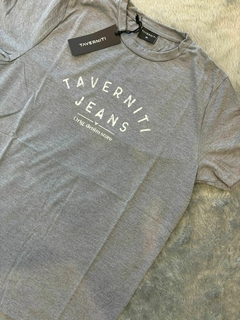 REMERA TAVERNITI GRIS - comprar online