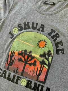 REMERA SIDDHARTA CALIFORNIA - comprar online