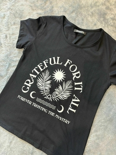 REMERA SIDDHARTA GRATEFUL