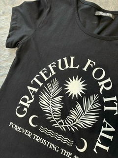 REMERA SIDDHARTA GRATEFUL - comprar online