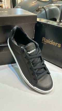 ZAPATILLA CUERO NEGRA RAIDERS - comprar online