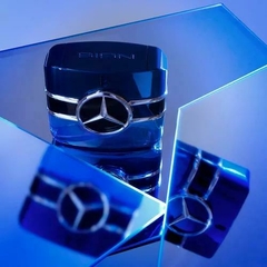 PERFUME Mercedes-Benz Sign