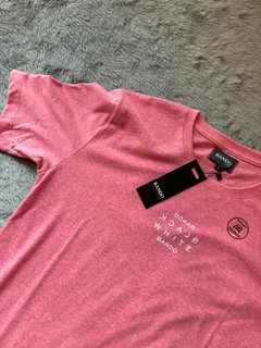 REMERA BANDO ROSA - comprar online