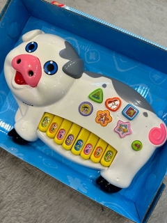 PIG PIANO