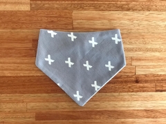 Babero Bandana Crucecitas Gris