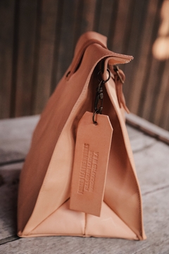 Paper Leather Bag - comprar online