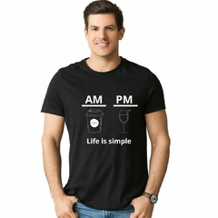 Camiseta Masculina (AM / PM Life is simple)