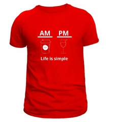 Camiseta Masculina (AM / PM Life is simple) na internet