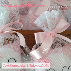 Lembrancinha Maternidade - Sachê Almofadinha Tema Nuvem - www.ateliesandraogrodowski.com.br