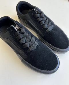 VANS TOTAL BLACK