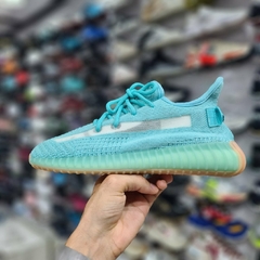 Yeezys azules 2025