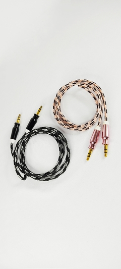 CABLE AUXILIAR METALICO PARA AUDIO CONEXION 3.5MM - comprar en línea