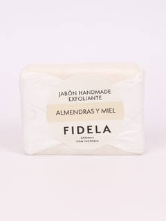 JABON EXFOLIANTE ARTESANAL ALMENDRA FIDELA