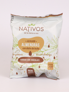 ALFAJOR DE ALMENDRAS CON DULCE DE LECHE BAÑADO NATIVOS