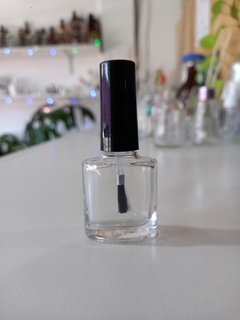 ESMALTE OVAL X 7,5ML