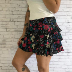 Shorts saia florido na internet