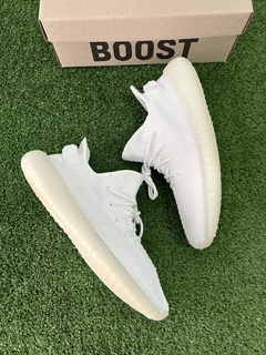 Adidas Yeezy - White