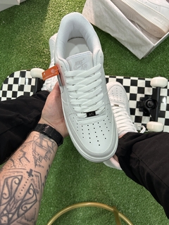 Nike - Air Force AF1 Branco na internet