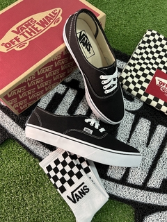 TÊNIS AUTHENTIC BLACK