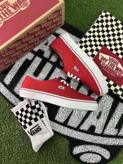 TÊNIS AUTHENTIC - RED