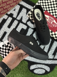 TÊNIS AUTHENTIC - BLACK - comprar online