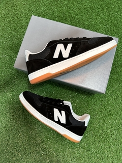 NEW BALANCE 300 PRETO - loja online