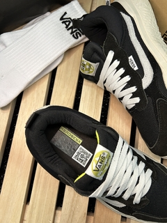 Imagem do Vans Ultrarange Neo Vr3 - Preto Branco