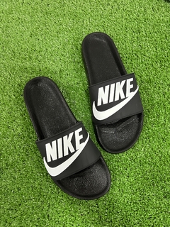 Chinelo Slide Nike Victory Masculino P.U.