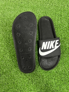 Chinelo Slide Nike Victory Masculino P.U. - Ferrero Store