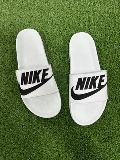 Chinelo Slide Nike Victory Masculino P.U.