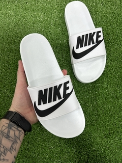 Chinelo Slide Nike Victory Masculino P.U. - comprar online